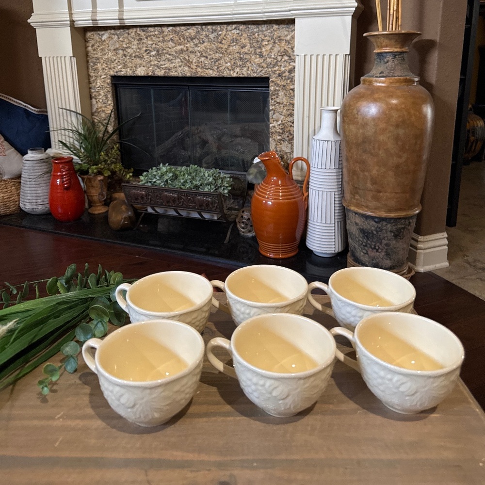 Set of 6 Woodbury Yellow Tea Cups by NIKKO